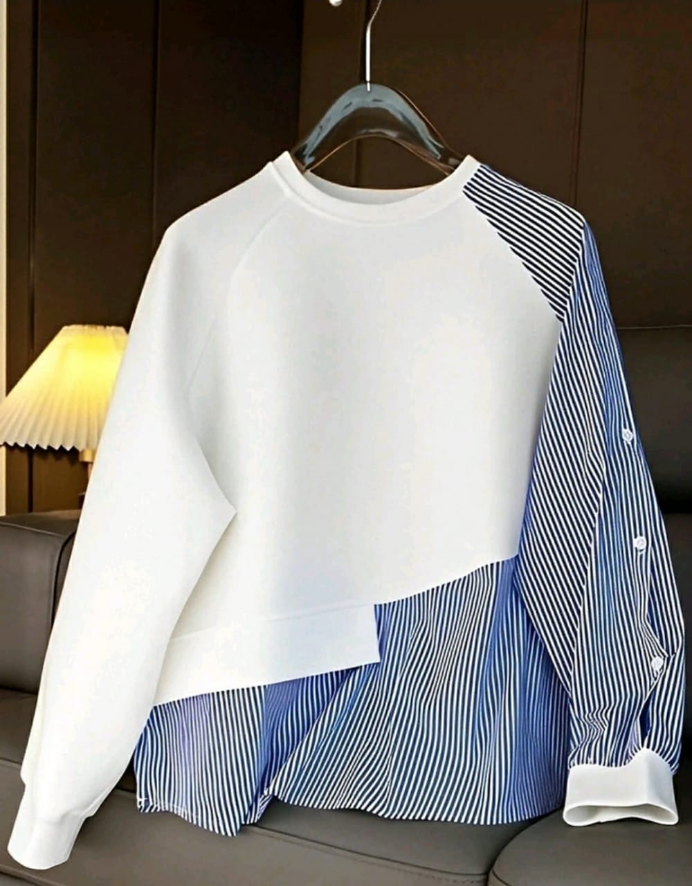 بلوزة نسائية ربيعية