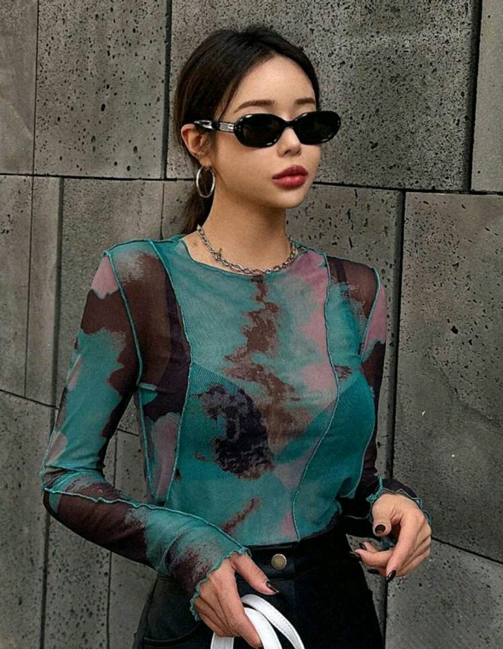 بلوزة نسائية خريفية