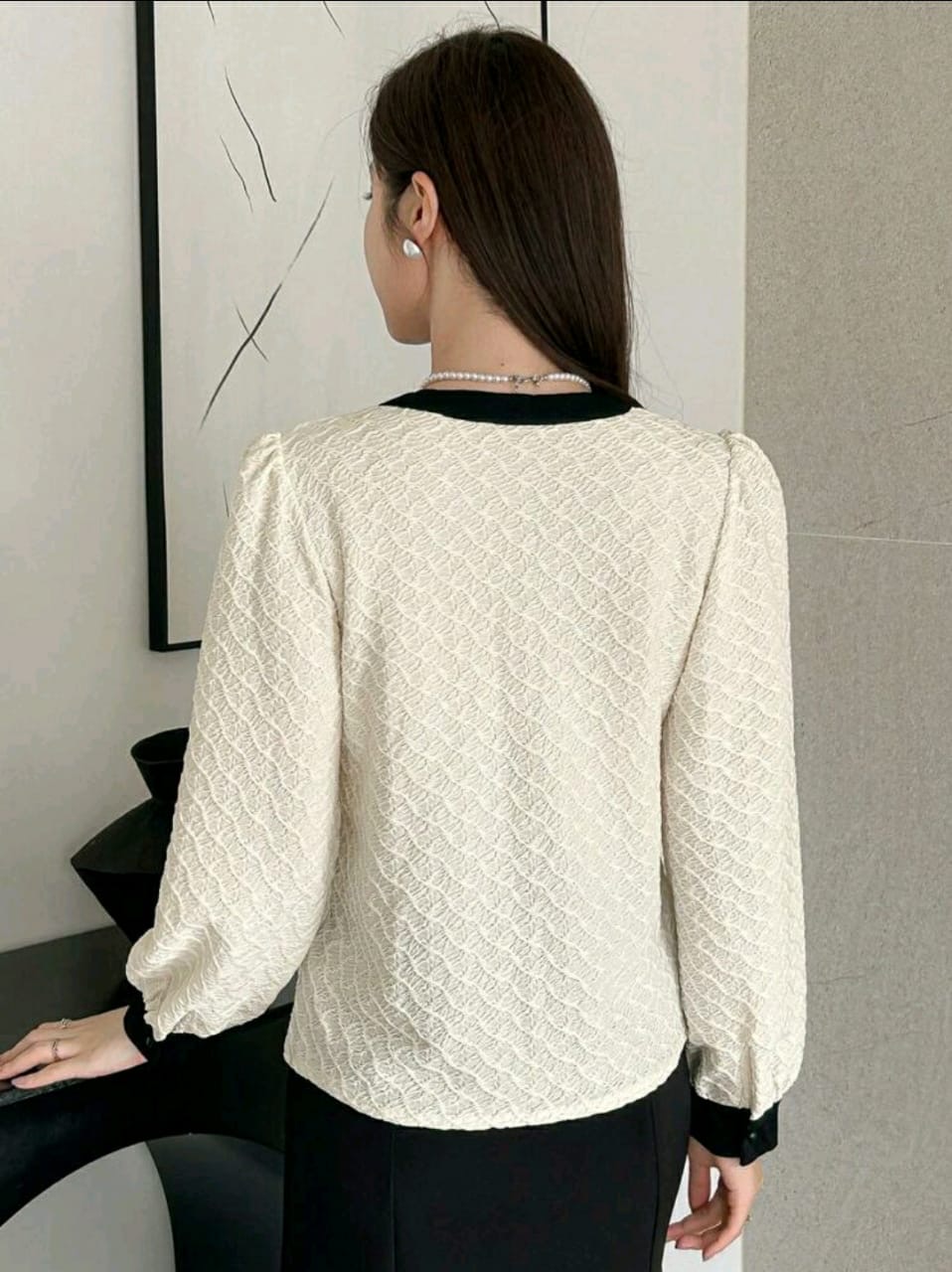 بلوزة نسائية خريفية