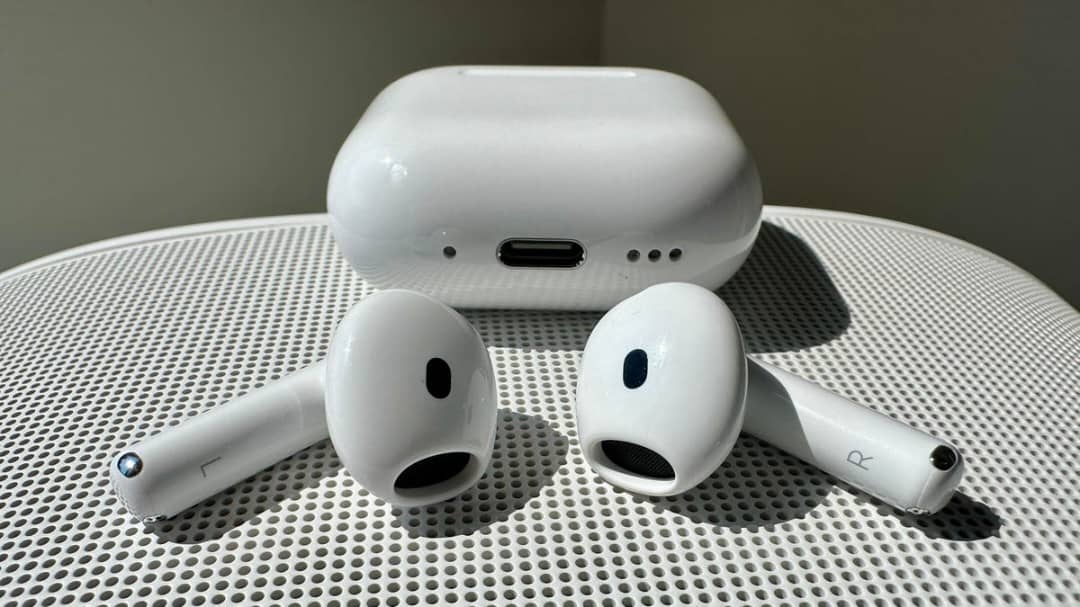 Apple Airpods4 Noise Cancellation